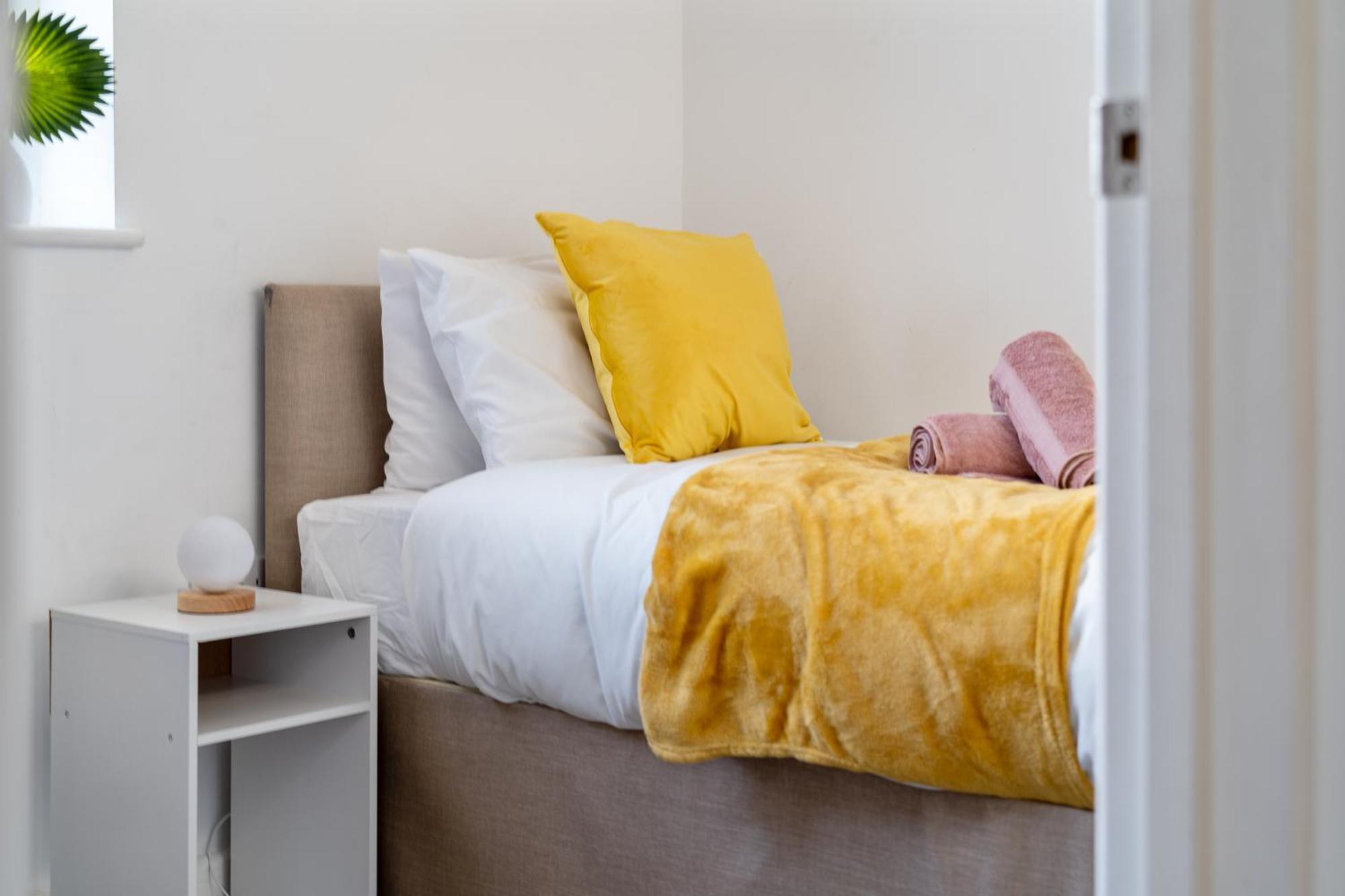 7Nights Reserve L Modern House Near City Center Sleeps 6 With Free Parking L By Zen Nights Short Lets & Serviced Accommodations Leicester Exterior photo